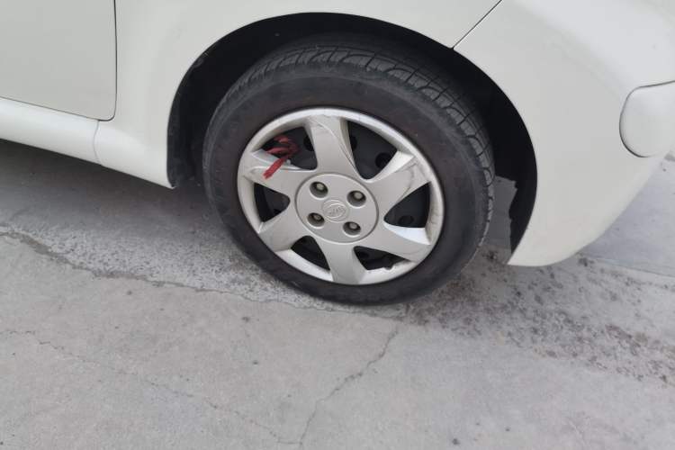Used BYD F0 2012 1.0L XuanKu Trim Right Front Wheel Hub