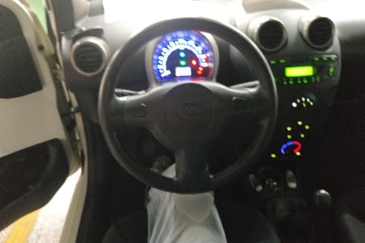 Used BYD F0 2012 1.0L XuanKu Trim Steering Wheel