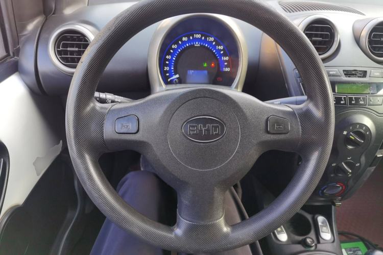 Used BYD F0 2012 1.0L XuanKu Trim Steering Wheel