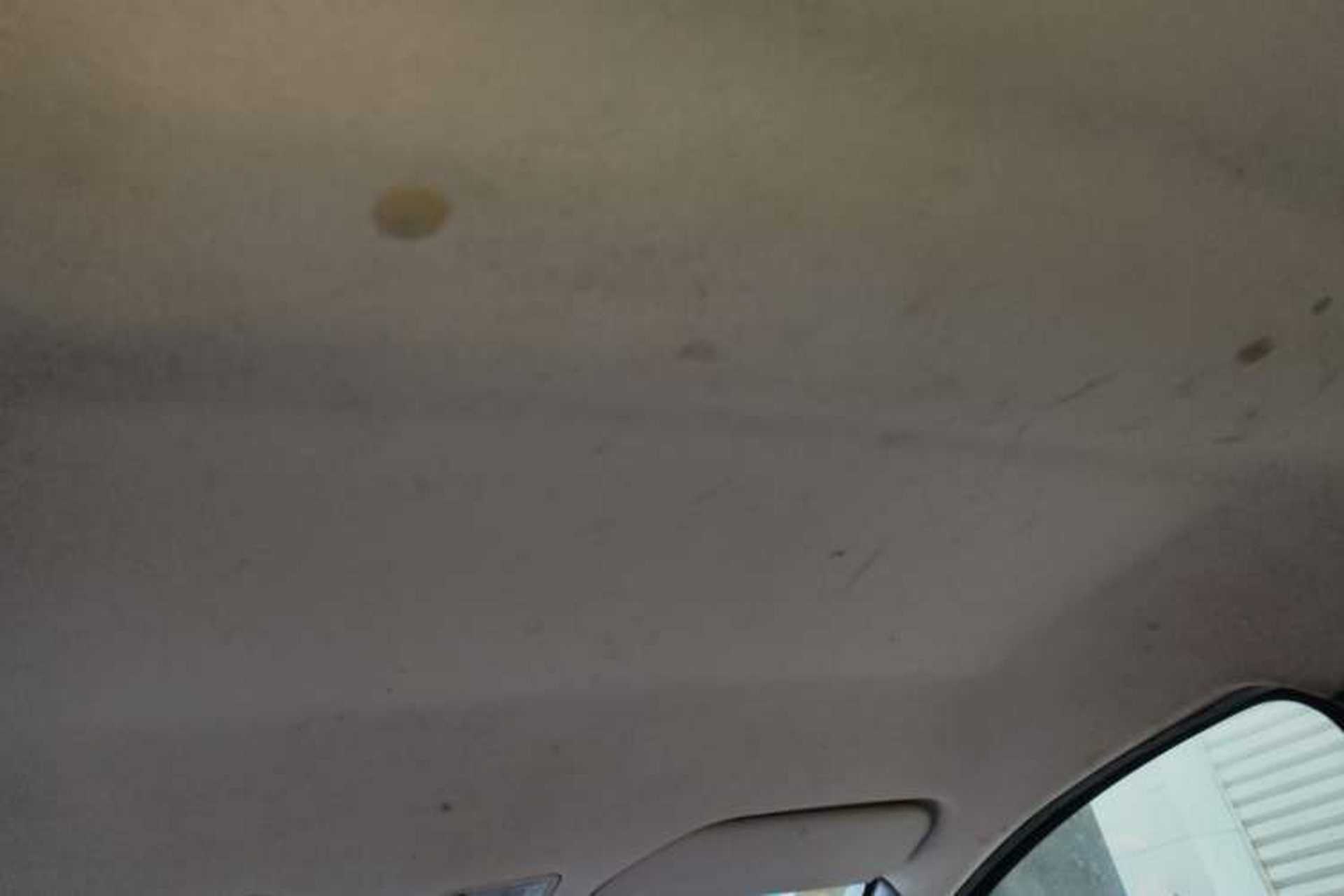 Used BYD F0 2013 1.0L AMT XuanKu Model Headliner