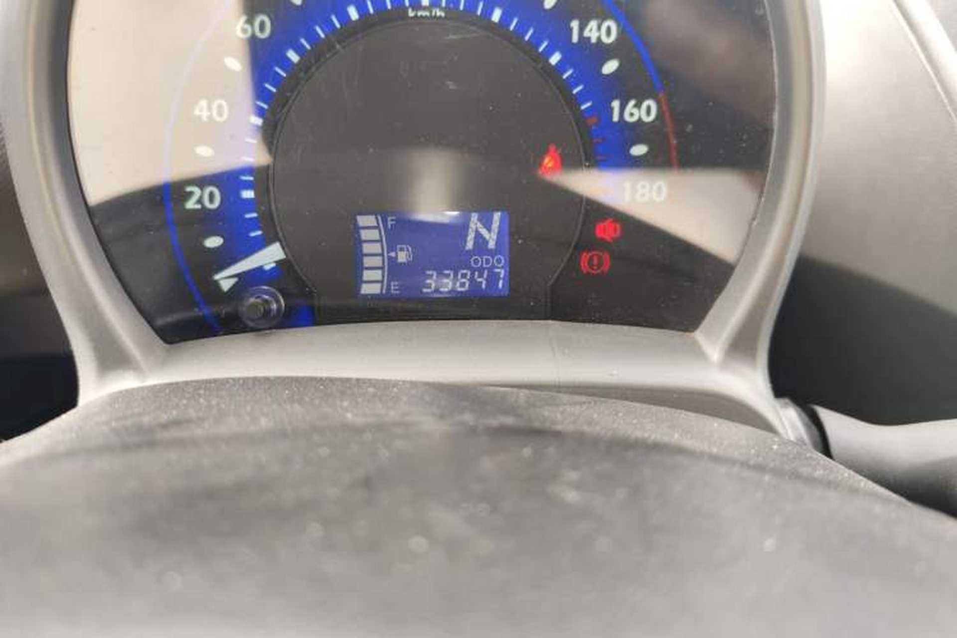 Used BYD F0 2013 1.0L AMT XuanKu Model Odometer Close Up