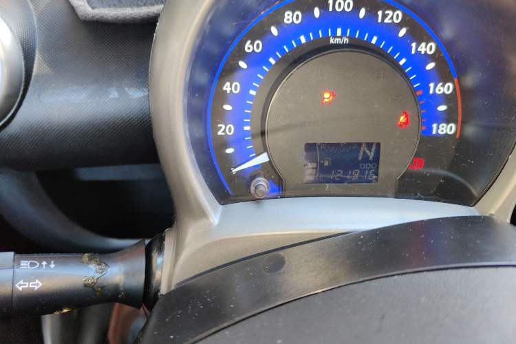 Used BYD F0 2013 1.0L AMT Joyful Cool Model Odometer Close Up