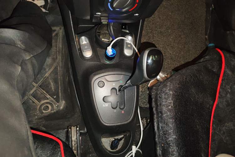 Used BYD F0 2013 1.0L AMT XuanKu Model Gear Lever