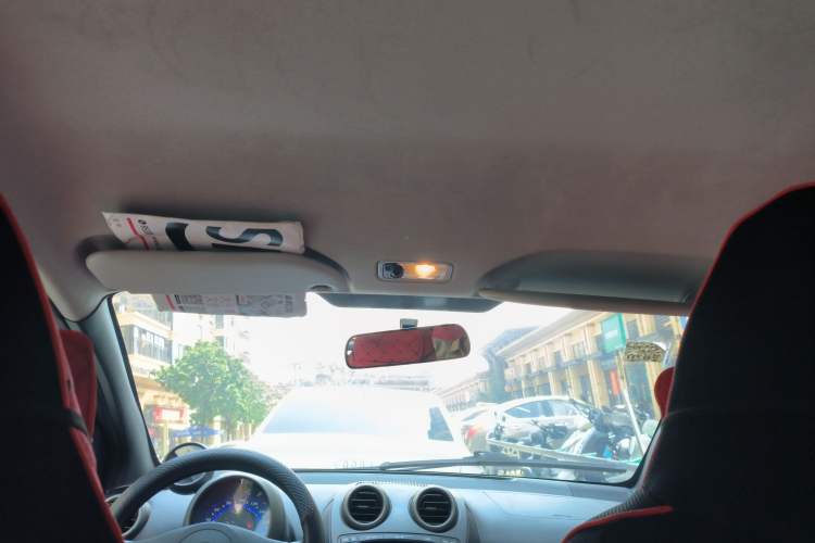 Used BYD F0 2013 1.0L AMT Joyful Cool Model Headliner
