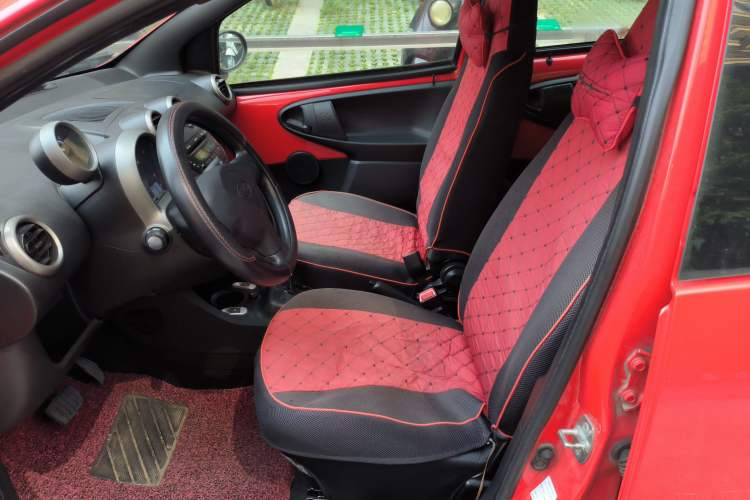Used BYD F0 2013 1.0L AMT Joyful Cool Model Left Front Seat