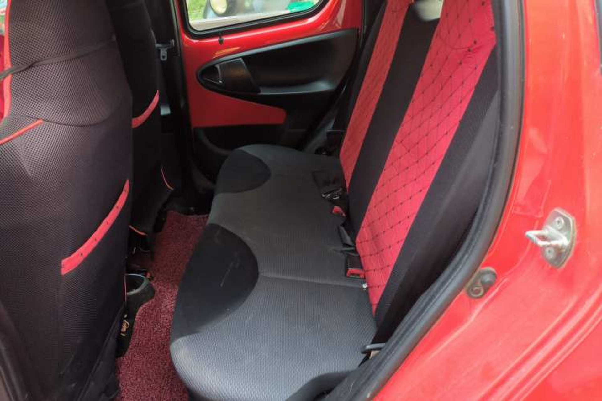 Used BYD F0 2013 1.0L AMT Joyful Cool Model Left Rear Seat