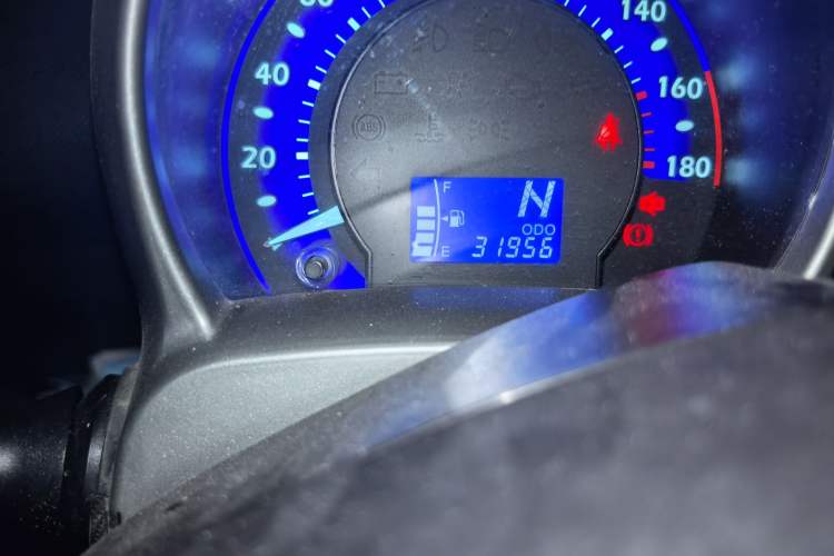Used BYD F0 2013 1.0L AMT Joyful Cool Model Odometer Close Up