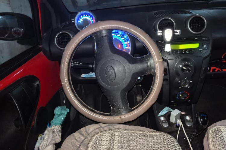 Used BYD F0 2013 1.0L AMT Joyful Cool Model Steering Wheel