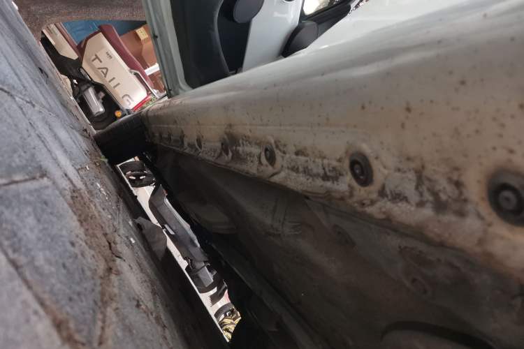 Used BYD F0 2013 1.0L AMT XuanKu Model Chassis Rear Left
