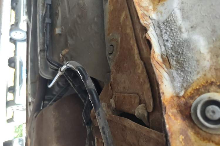 Used BYD F0 2013 1.0L AMT XuanKu Model Chassis Rear Left