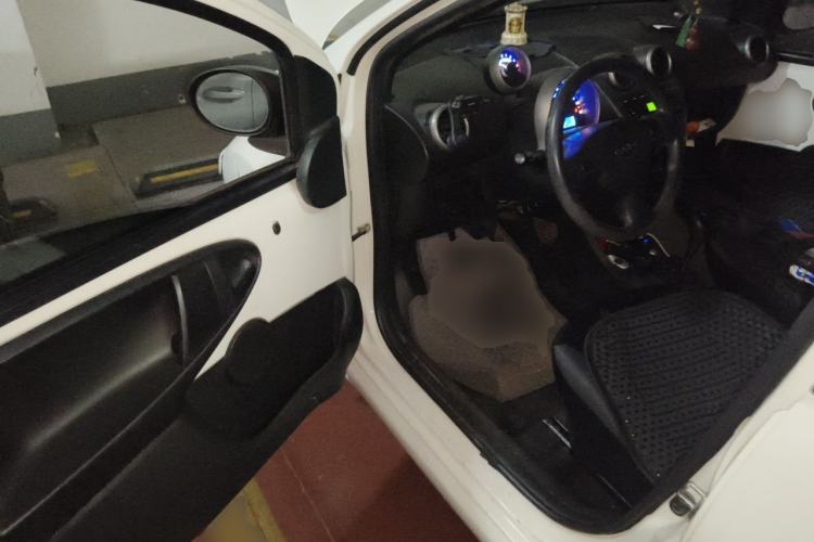 Used BYD F0 2013 1.0L AMT XuanKu Model Driver Seat