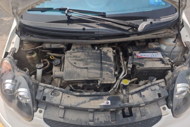 Used BYD F0 2013 1.0L AMT XuanKu Model Engine Bay
