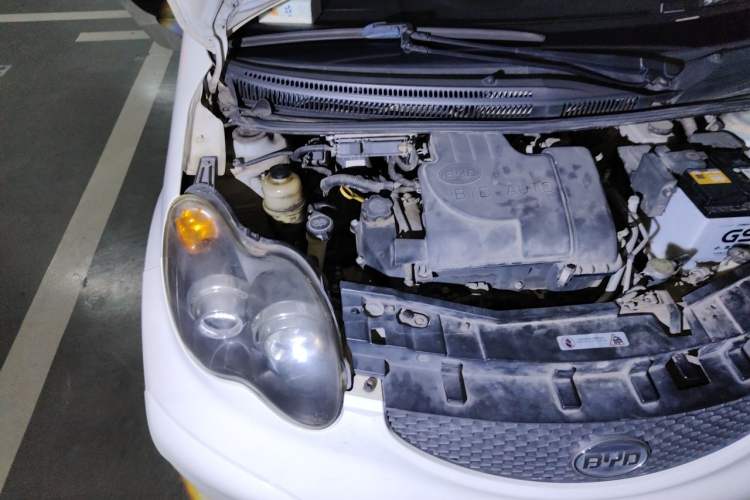 Used BYD F0 2013 1.0L AMT Joyful Cool Model Engine Bay Right