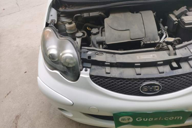 Used BYD F0 2013 1.0L AMT Joyful Cool Model Engine Bay Right