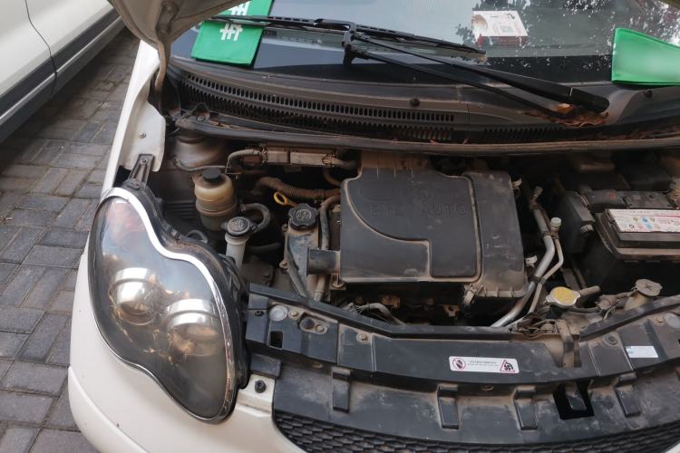 Used BYD F0 2013 1.0L AMT XuanKu Model Engine Bay Right