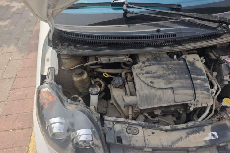 Used BYD F0 2013 1.0L AMT XuanKu Model Engine Bay Right