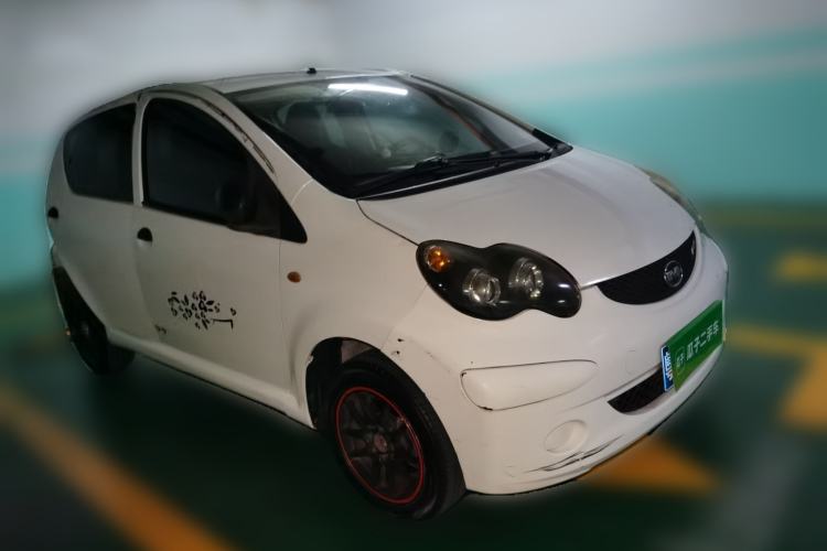 Used BYD F0 2013 1.0L AMT XuanKu Model Front Right 45 Deg
