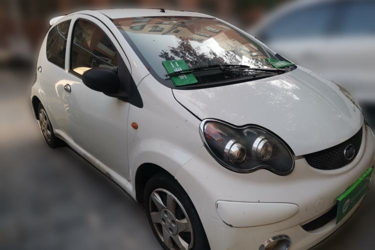 Used BYD F0 2013 1.0L AMT XuanKu Model Front Right 45 Deg