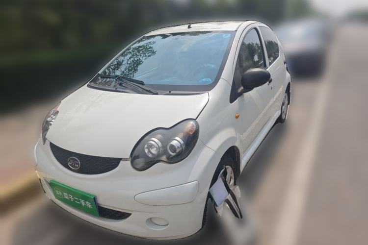 Used BYD F0 2013 1.0L AMT XuanKu Model Front Right 45 Deg