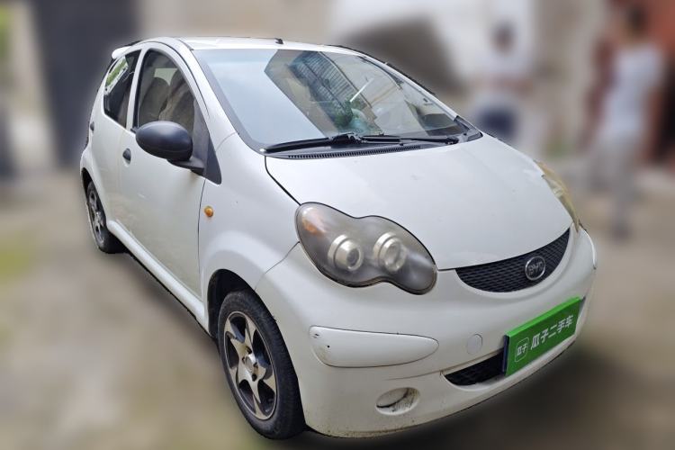 Used BYD F0 2013 1.0L AMT XuanKu Model Front Right 45 Deg