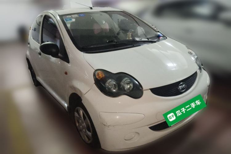 Used BYD F0 2013 1.0L AMT XuanKu Model Front Right 45 Deg