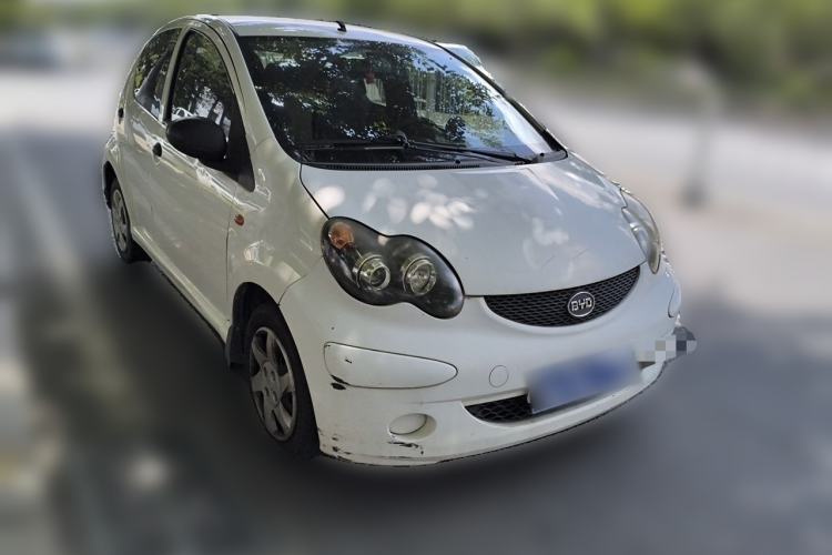 Used BYD F0 2013 1.0L AMT XuanKu Model Front Right 45 Deg