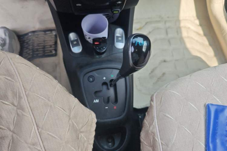 Used BYD F0 2013 1.0L AMT XuanKu Model Gear Lever