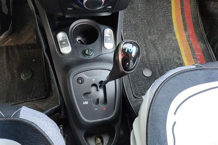 Used BYD F0 2013 1.0L AMT XuanKu Model Gear Lever