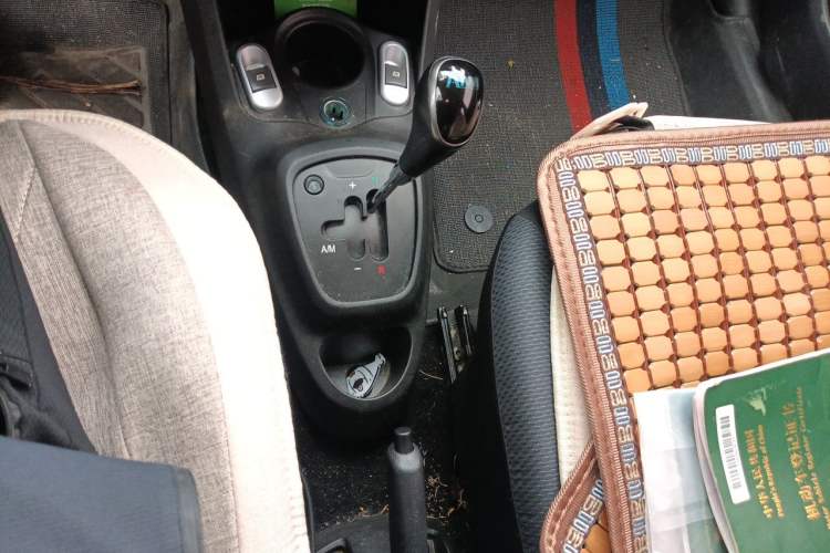Used BYD F0 2013 1.0L AMT XuanKu Model Gear Lever