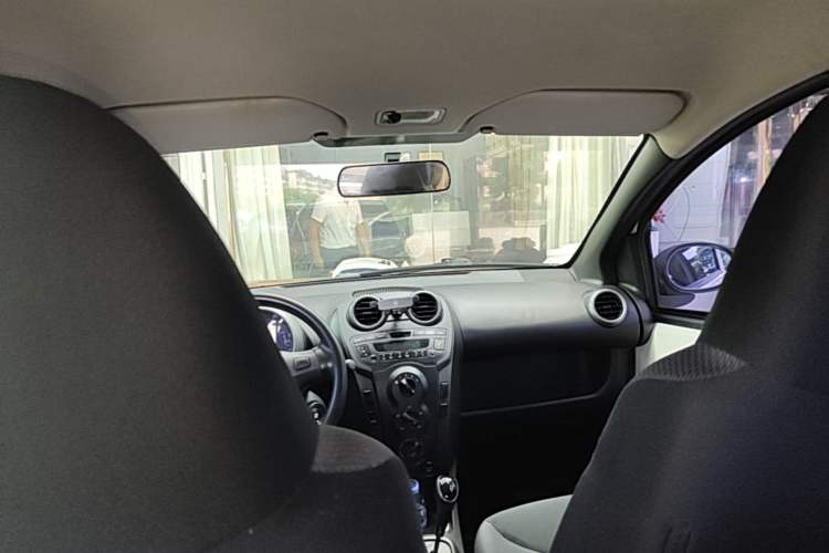Used BYD F0 2013 1.0L AMT XuanKu Model Headliner