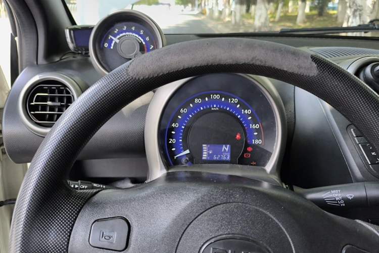 Used BYD F0 2013 1.0L AMT XuanKu Model Instrument Cluster