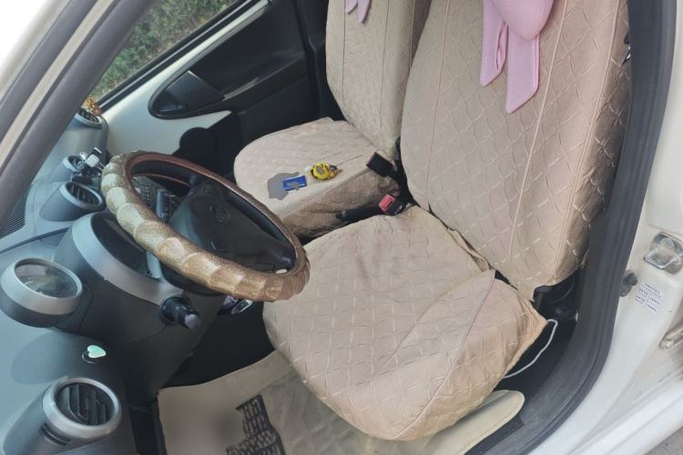 Used BYD F0 2013 1.0L AMT XuanKu Model Left Front Seat