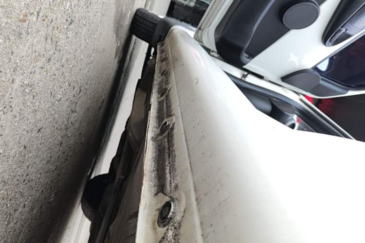 Used BYD F0 2013 1.0L AMT XuanKu Model Left Side Sill