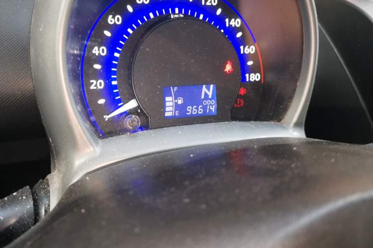 Used BYD F0 2013 1.0L AMT XuanKu Model Odometer Close Up