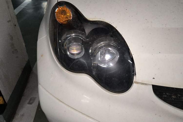 Used BYD F0 2013 1.0L AMT Joyful Cool Model Right Front Headlight