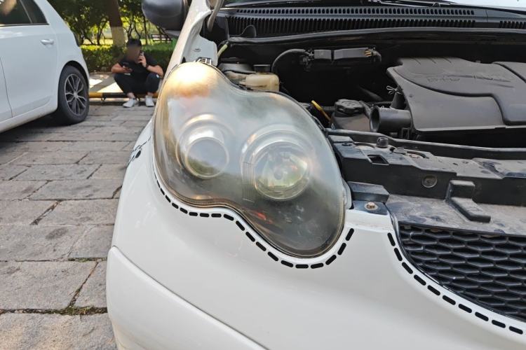 Used BYD F0 2013 1.0L AMT XuanKu Model Right Front Headlight