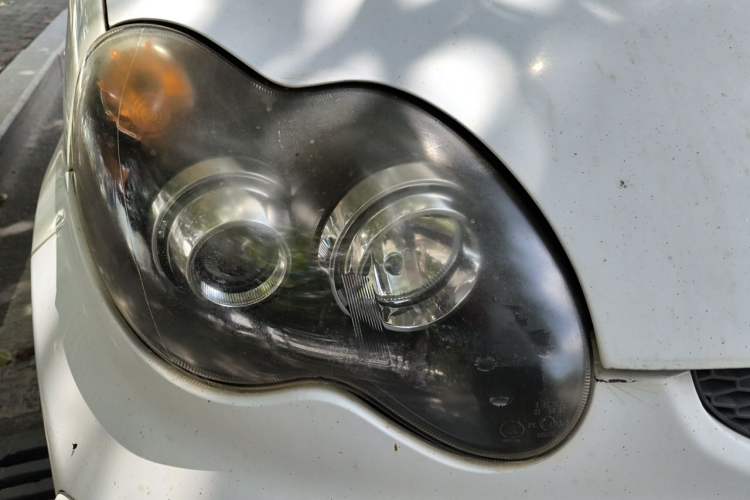 Used BYD F0 2013 1.0L AMT XuanKu Model Right Front Headlight