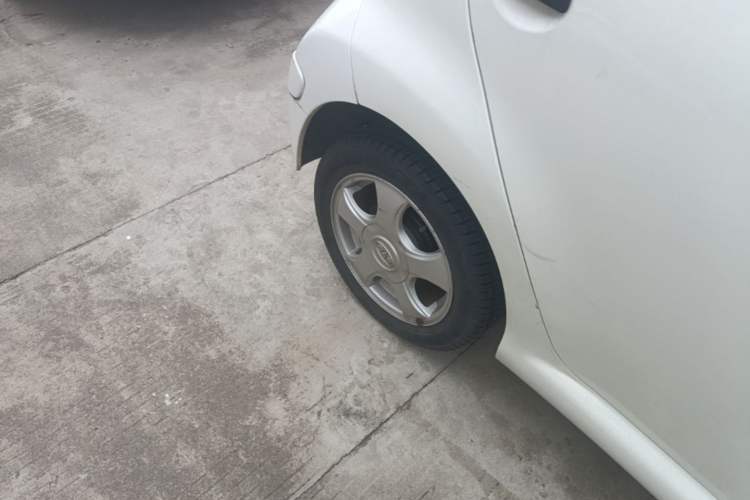 Used BYD F0 2013 1.0L AMT Joyful Cool Model Right Rear Wheel Hub