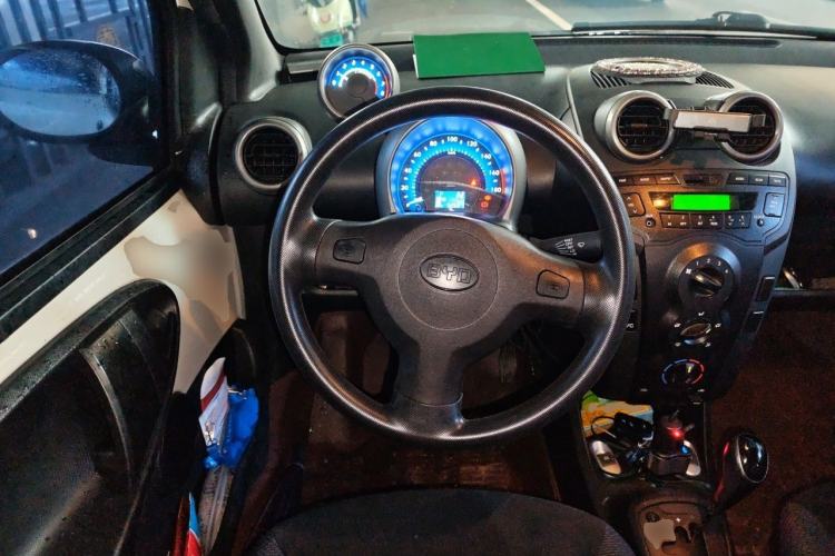 Used BYD F0 2013 1.0L AMT XuanKu Model Steering Wheel