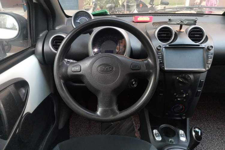 Used BYD F0 2013 1.0L AMT XuanKu Model Steering Wheel