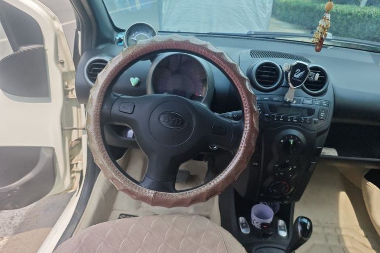 Used BYD F0 2013 1.0L AMT XuanKu Model Steering Wheel