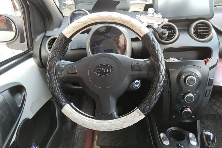 Used BYD F0 2013 1.0L AMT XuanKu Model Steering Wheel