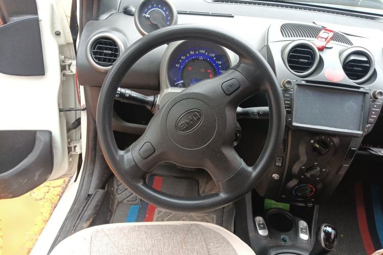 Used BYD F0 2013 1.0L AMT XuanKu Model Steering Wheel