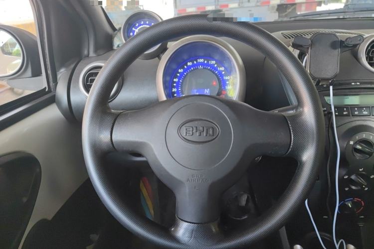 Used BYD F0 2013 1.0L AMT Joyful Cool Model Steering Wheel