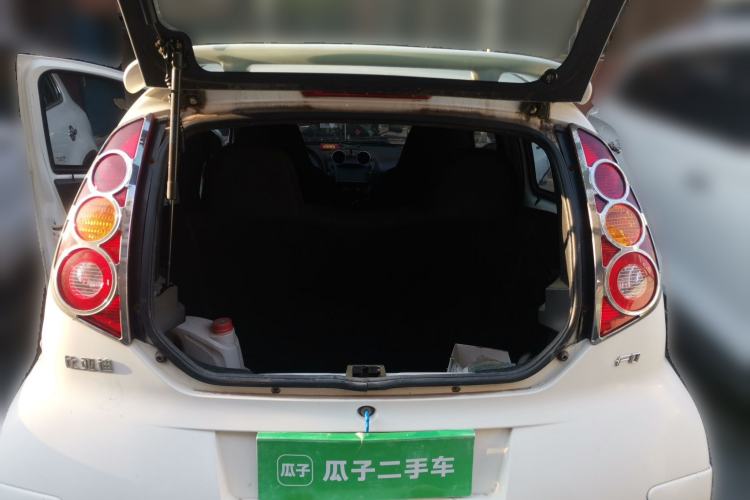 Used BYD F0 2013 1.0L AMT XuanKu Model Trunk