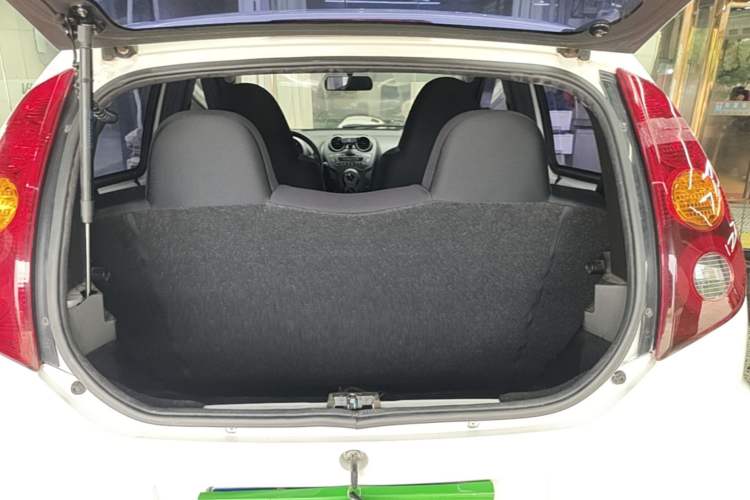 Used BYD F0 2013 1.0L AMT XuanKu Model Trunk