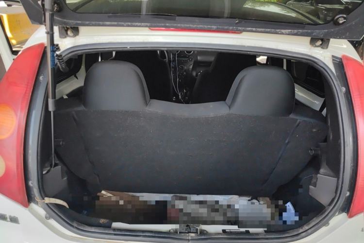 Used BYD F0 2013 1.0L AMT Joyful Cool Model Trunk