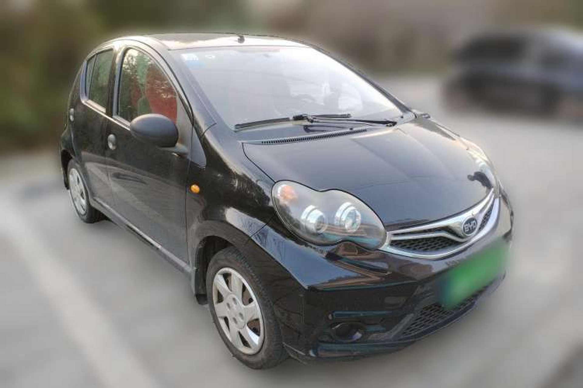 Used BYD F0 2015 1.0L AMT XuanKu Model Front Right 45 Deg