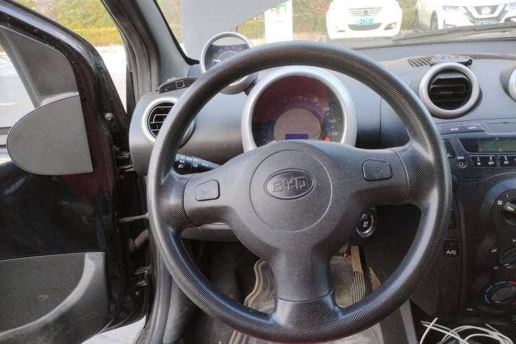 Used BYD F0 2015 1.0L AMT XuanKu Model Steering Wheel