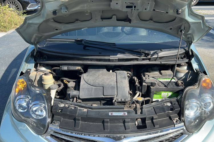 Used BYD F0 2015 1.0L AMT Joyful Cool Model Engine Bay